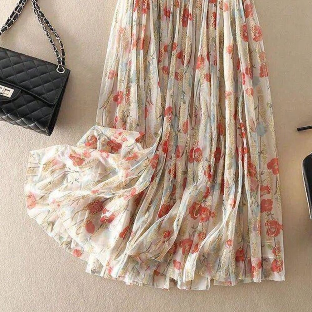 Apricot Elegant Bohemian Women's Double-Layer Mesh Foil Pleated Skirt - Picture 4 of 7